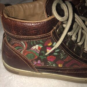 INKKAS women’s Hiking Shoes/Boot Size 7